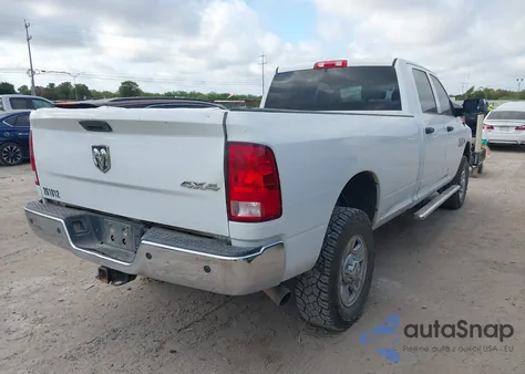 2018 Ram 2500 Tradesman 4X4 8' Box z USA, uszkodzony, nr VIN 3C6UR5HL6JG261012